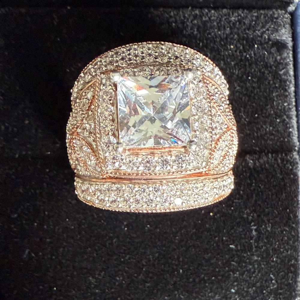 Charles Winston - Bella Luce Rose Gold Sterling Silver Ring with CZ Gemstones